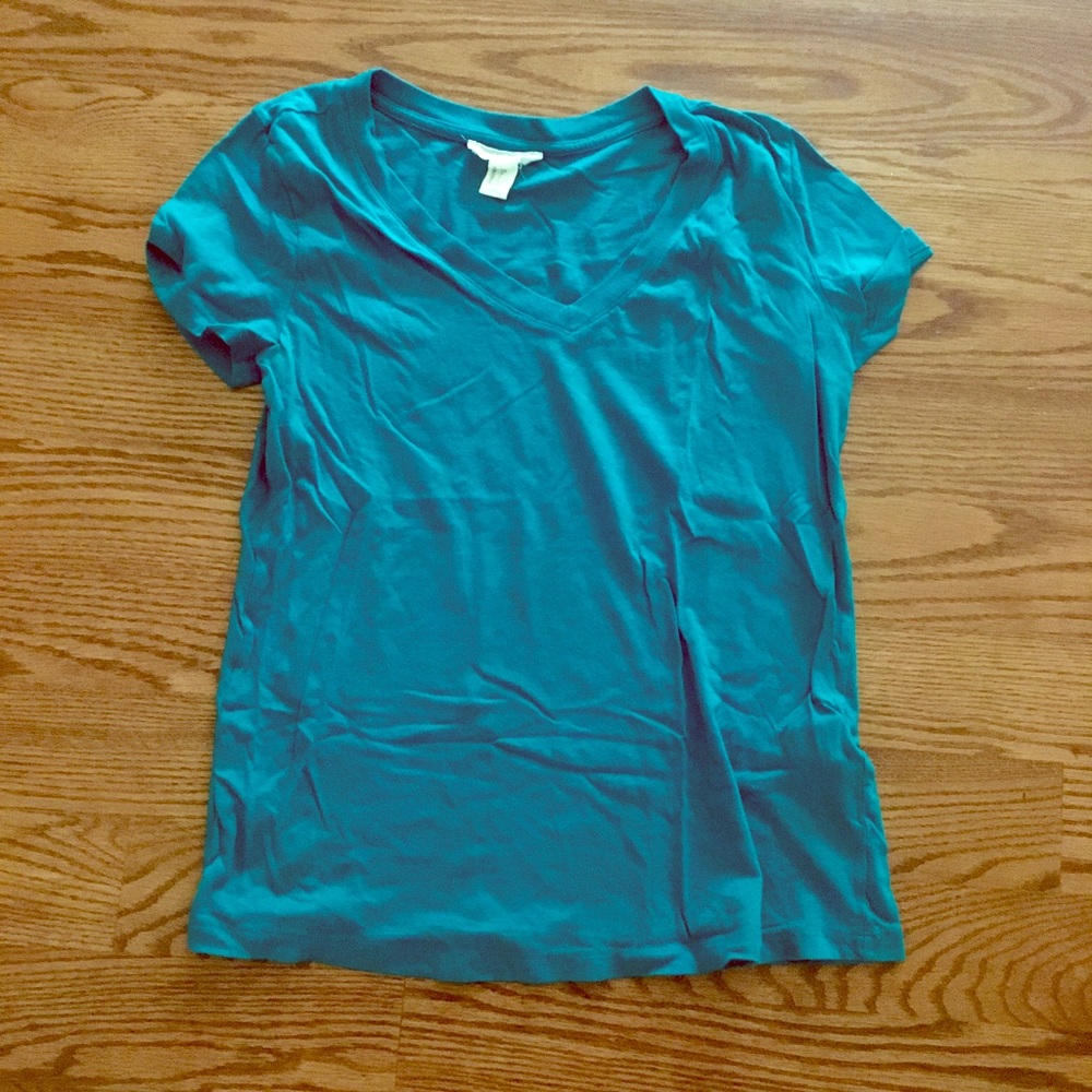 NEW Forever 21 Teal V-Neck T-Shirt